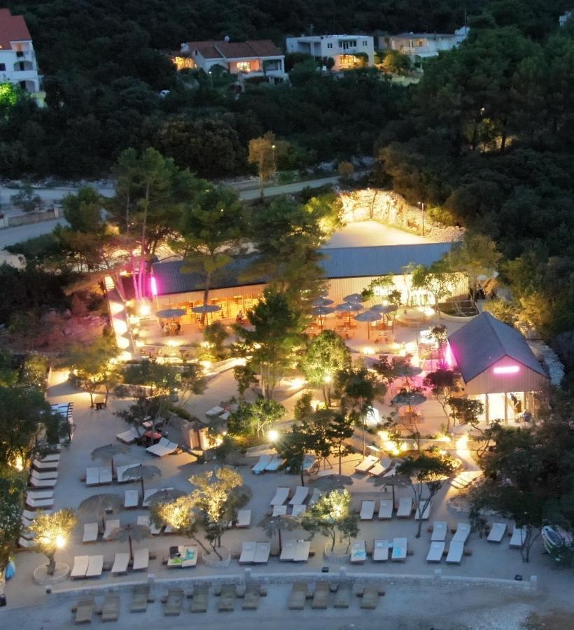 Blue Water Apartment Zrnovo 外观 照片