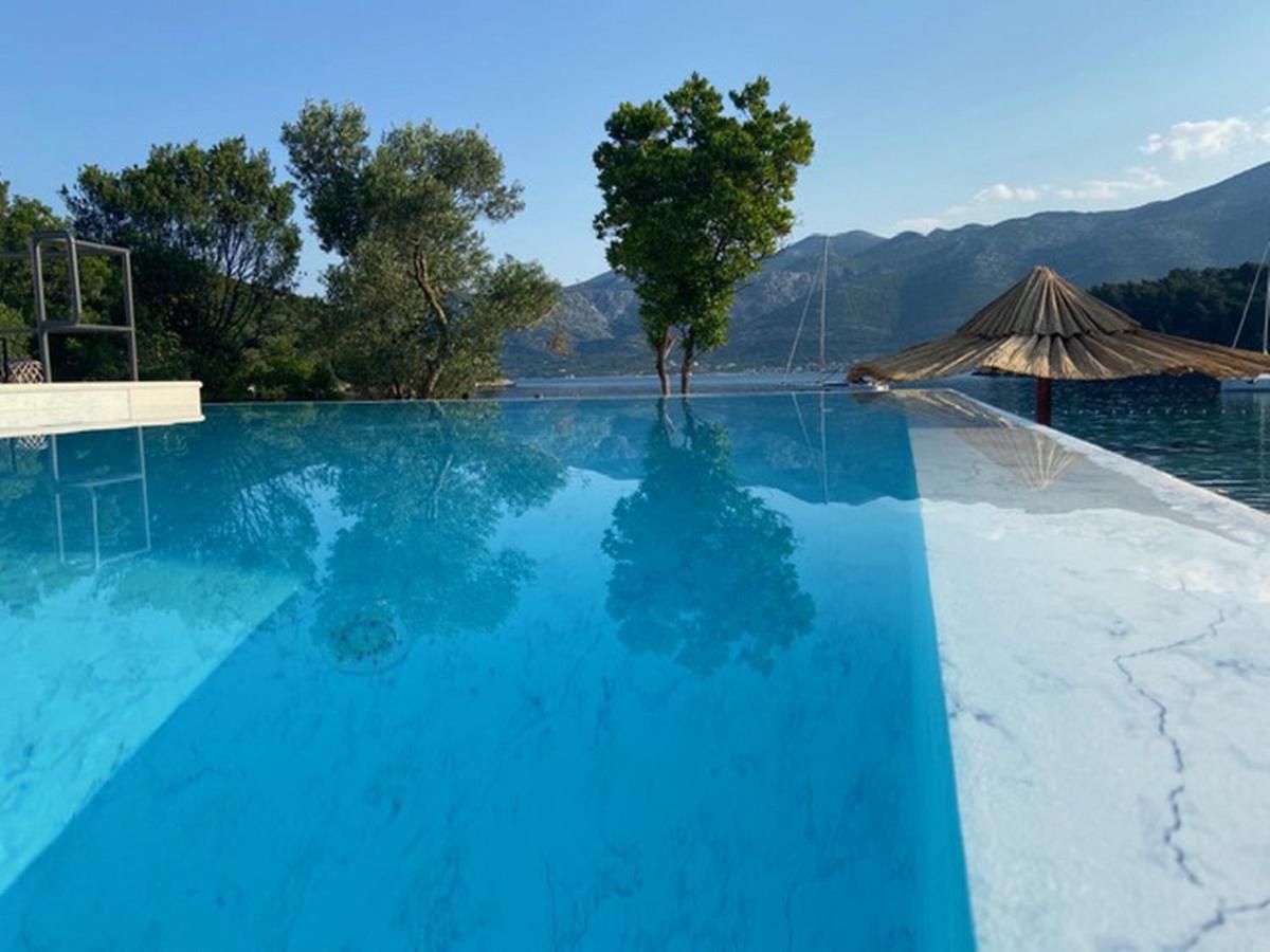 Blue Water Apartment Zrnovo 外观 照片