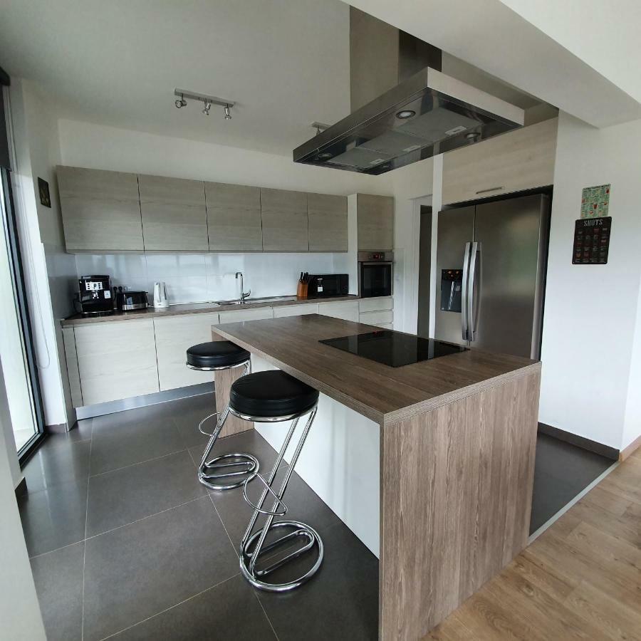 Blue Water Apartment Zrnovo 外观 照片